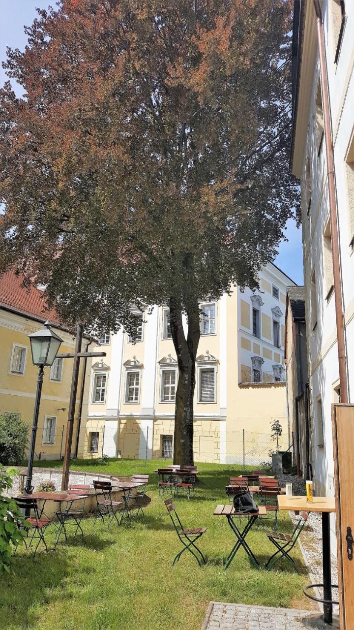 Stiftshotel Garsten Steyr Kültér fotó