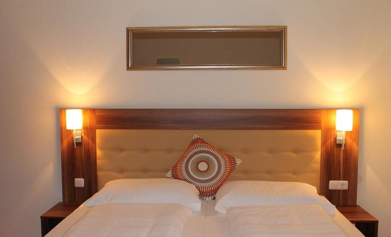 Stiftshotel Garsten Steyr Kültér fotó