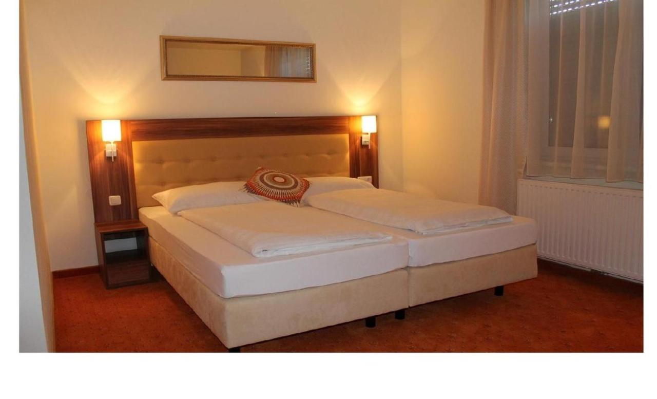 Stiftshotel Garsten Steyr Kültér fotó